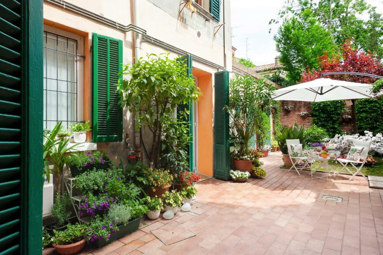 Ferienwohnung Un'Oasi Di Pace Ferrara Exterior foto